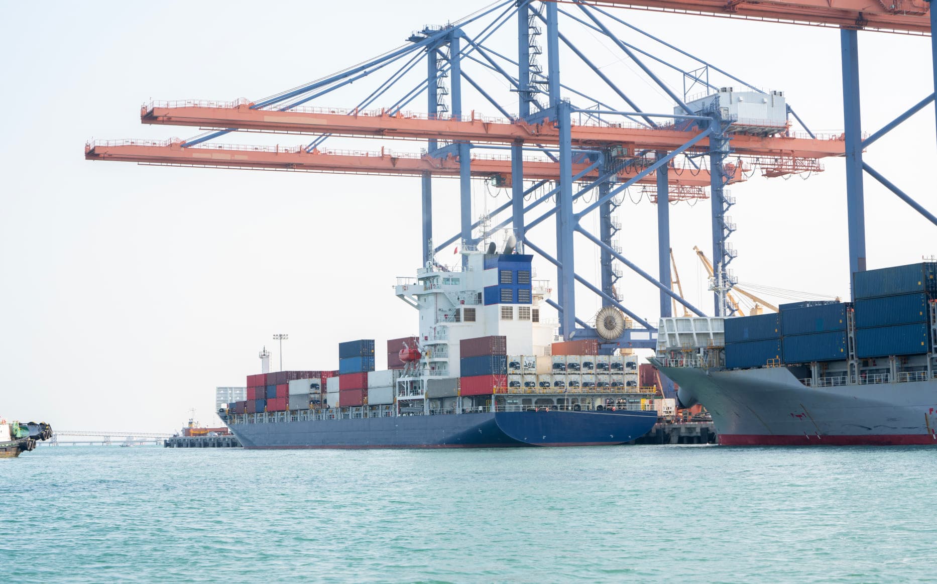 Ocean Freight: Arti, Biaya, dan Tipe yang Umum Beroperasi