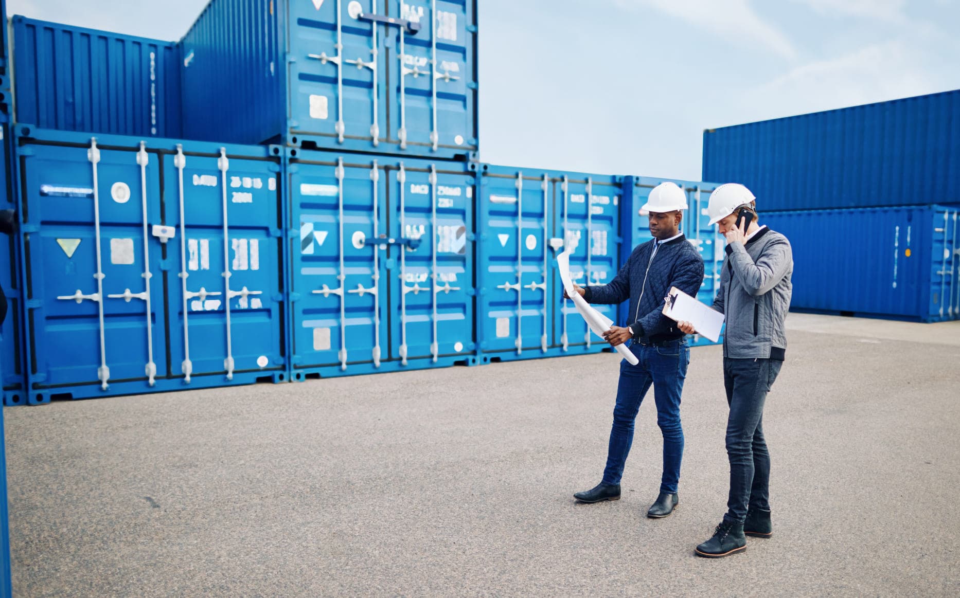 Stripping Container: Arti, Fungsi, dan Prosedurnya