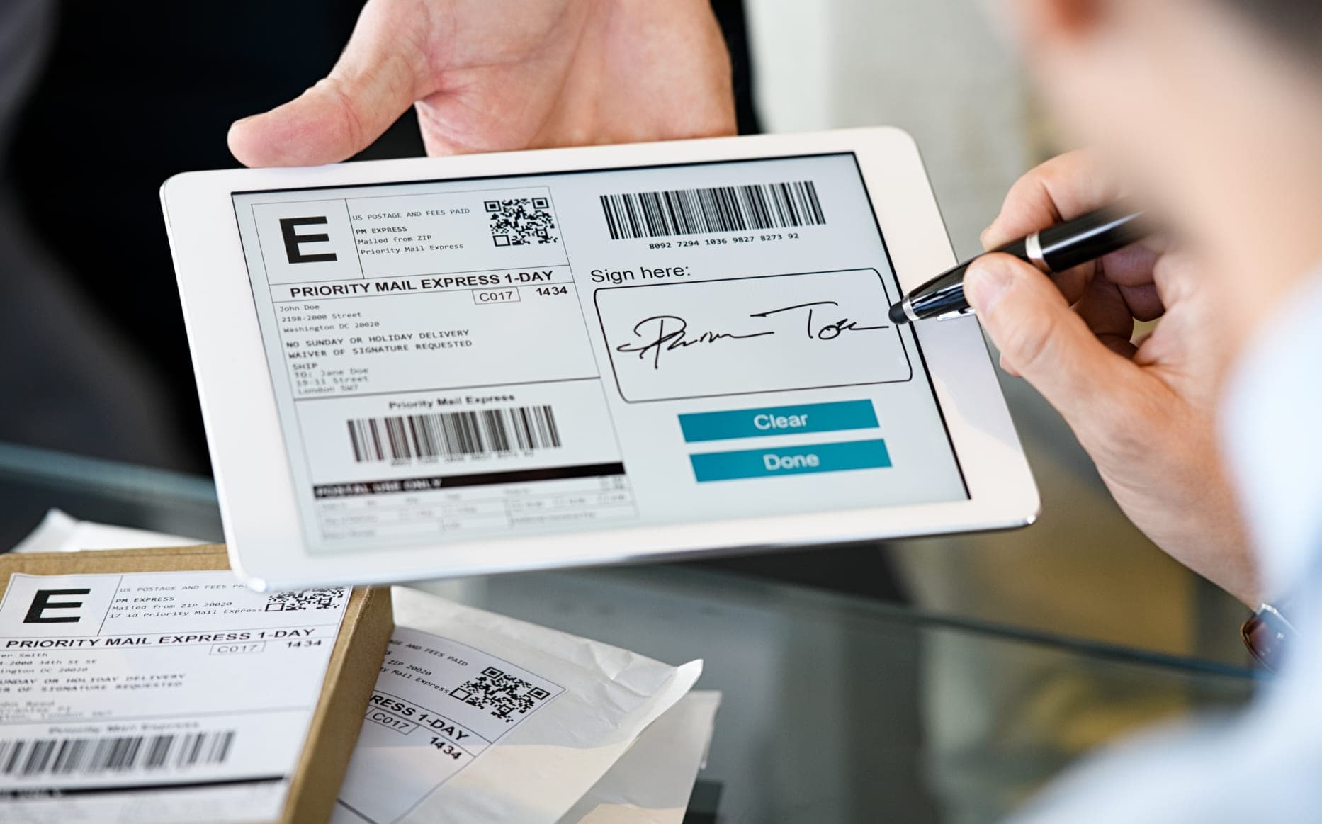 Airway Bill (AWB): Definisi, Fungsi dan Cara Melacaknya