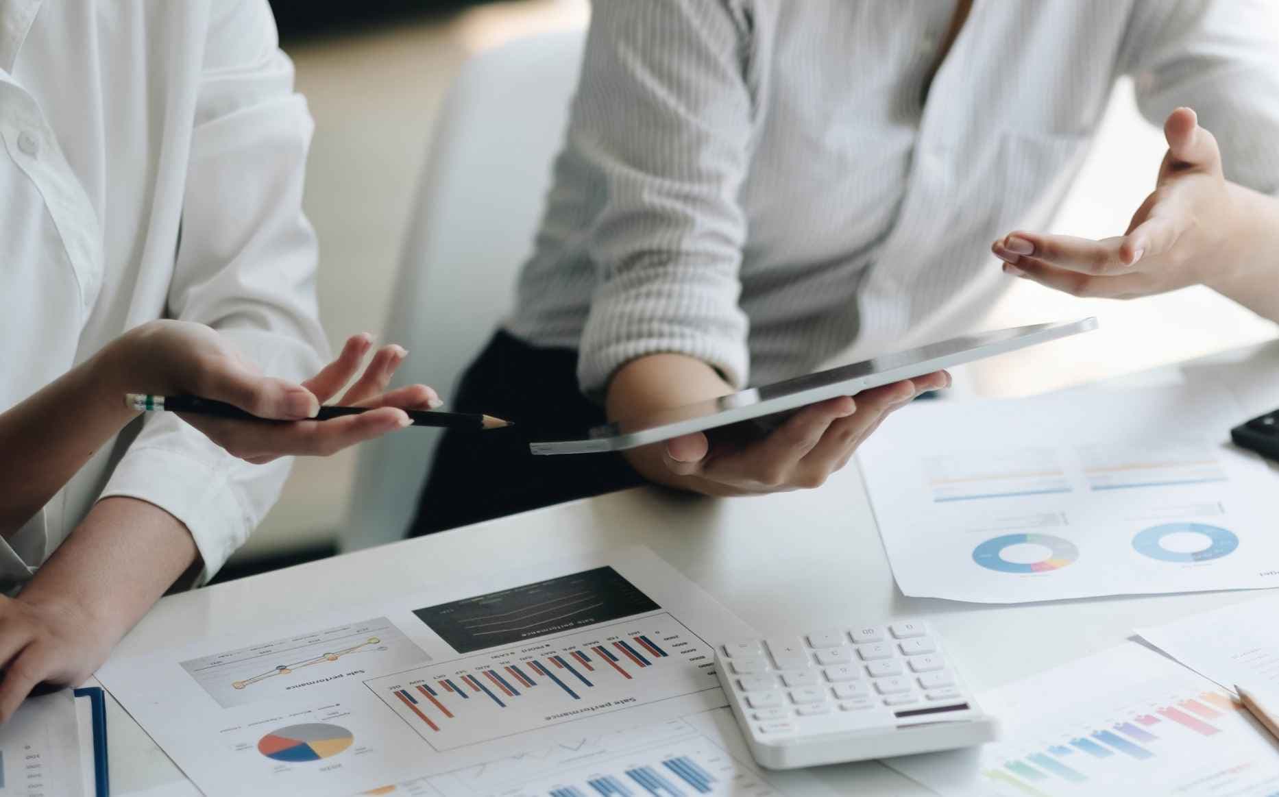SAP Akuntansi Review: Kelebihan, Kekurangan dan Alternatif