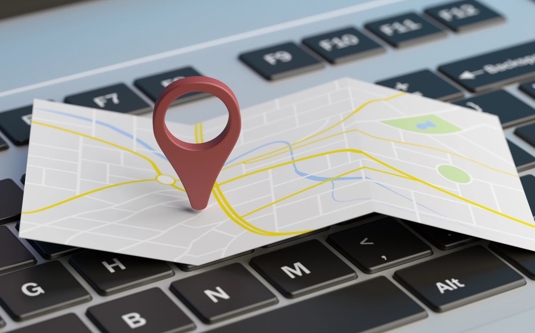 Geotagging: Pengertian, Cara Kerja, Contoh, dan Manfaatnya untuk HR
