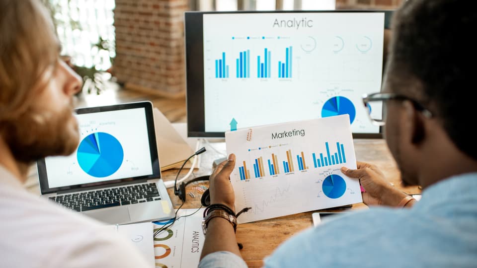Apa itu CRM, Manfaat, Cara Kerja, serta Fitur Utamanya