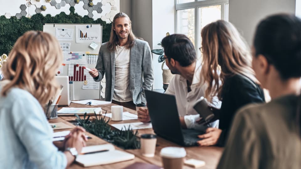 6 Tahap Implementasi Aplikasi Stok Barang pada Bisnis