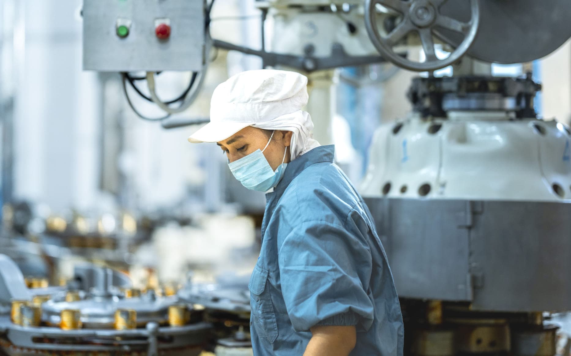 Panduan Bisnis Manufaktur: Proses serta Software yang Tepat