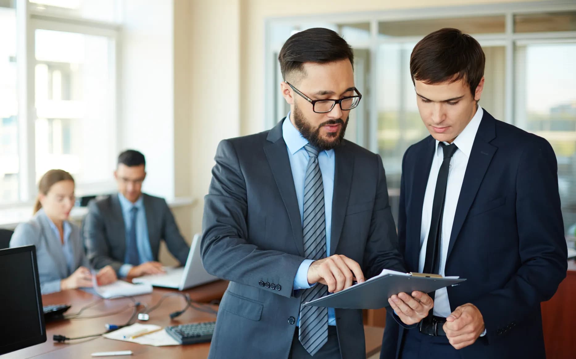 Executive Information System (EIS): Definisi dan Manfaatnya