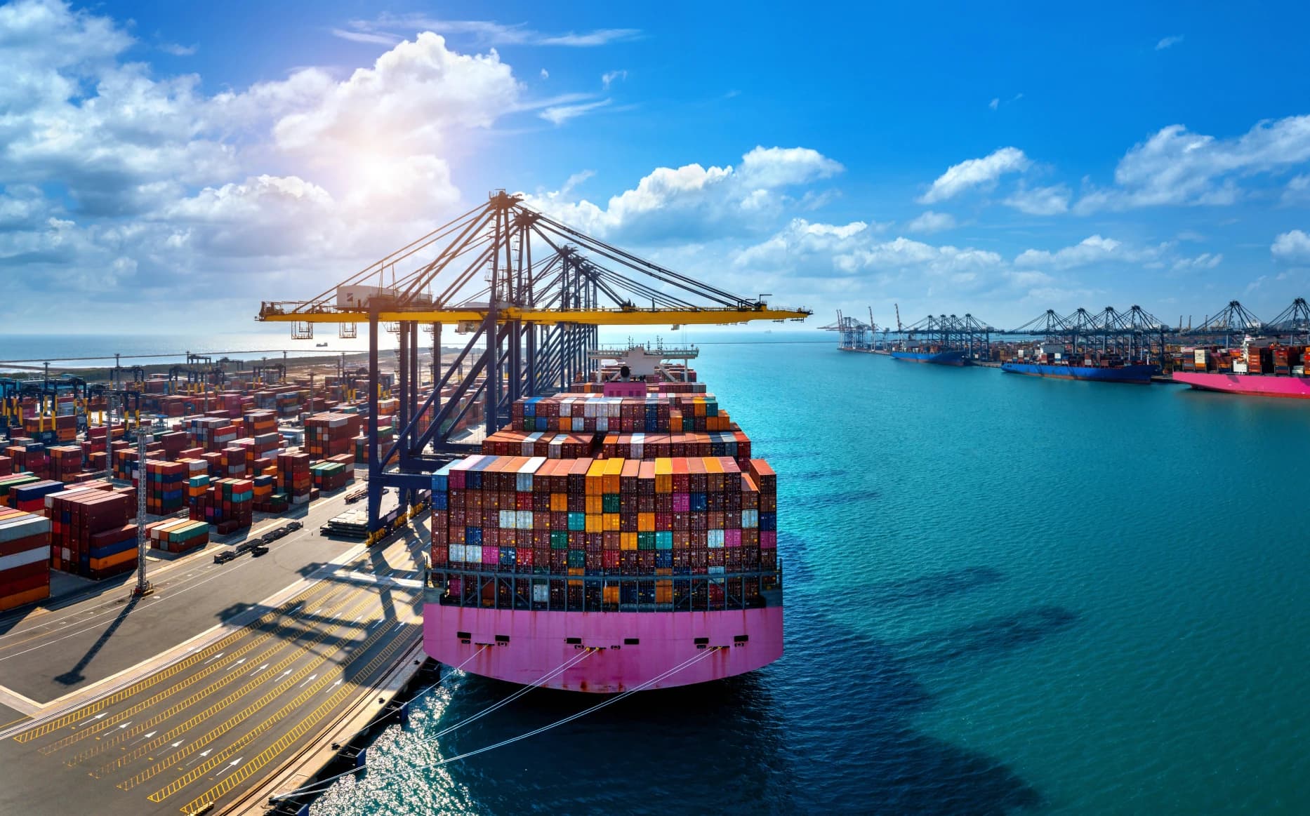 Pengertian Free Trade Zone dan Aturannya di Indonesia
