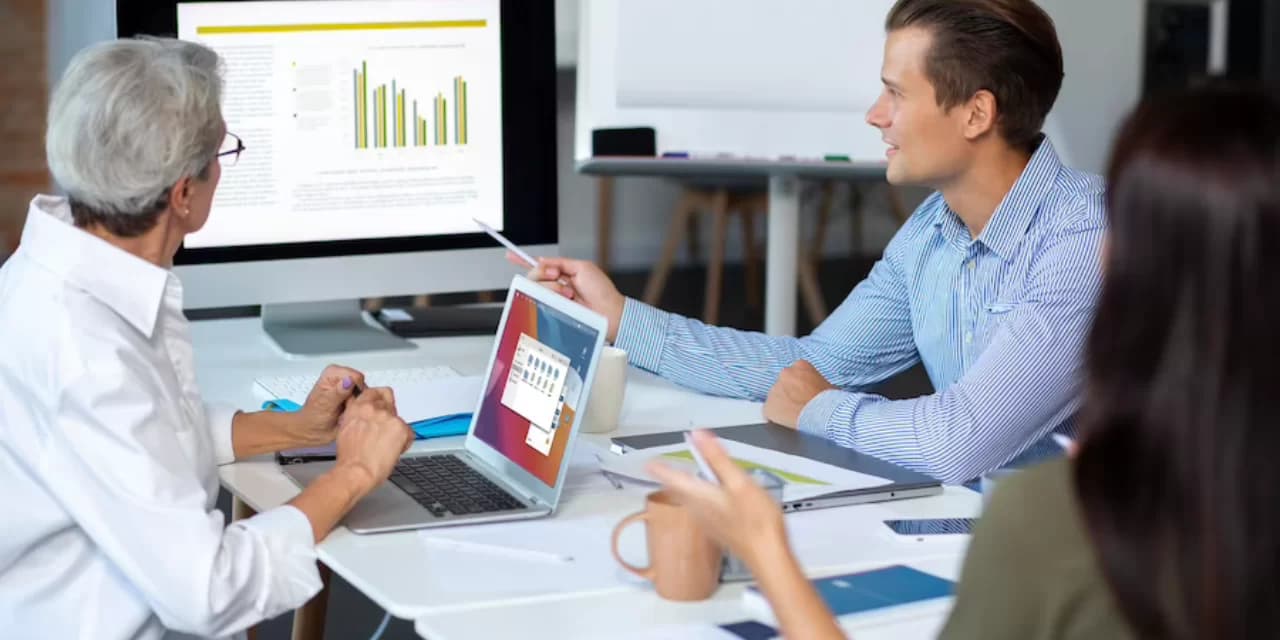Sales Monitoring: Pengertian, Peran, dan Cara Melakukannya