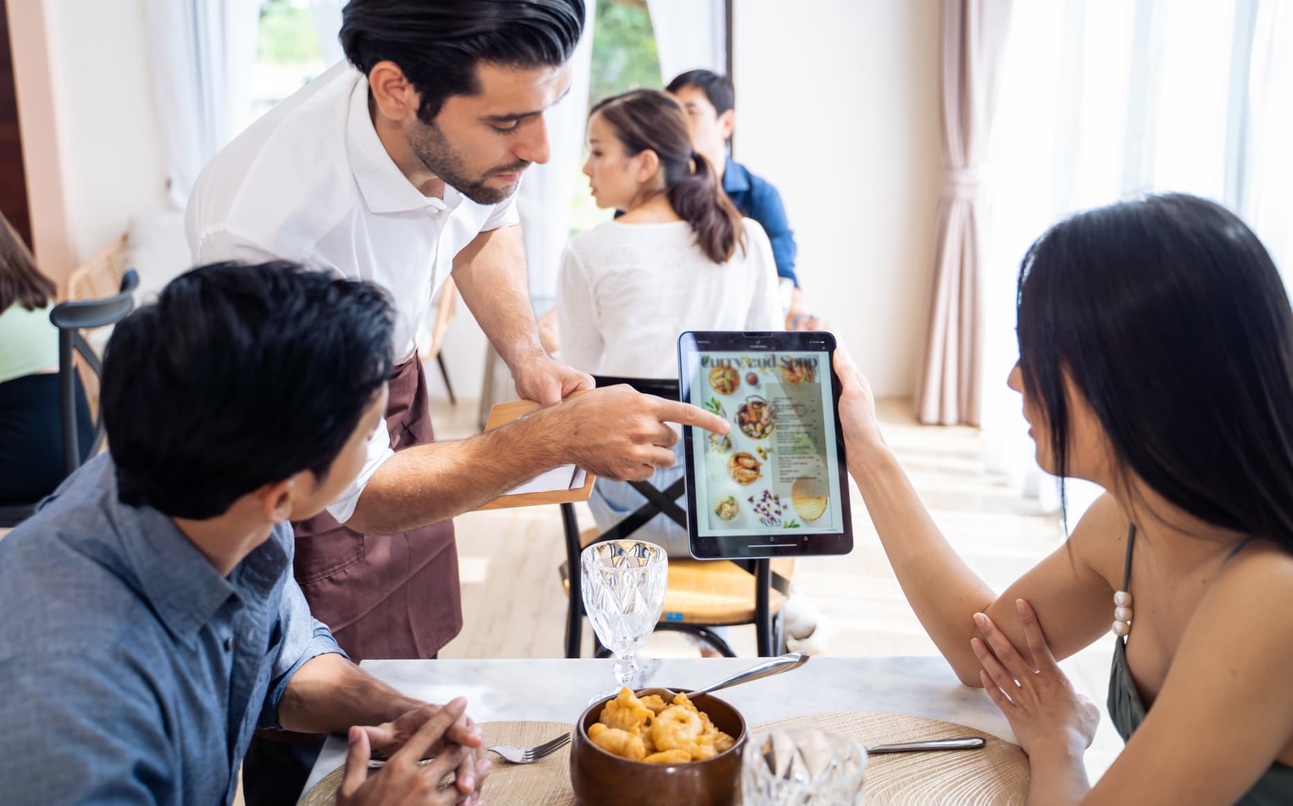 13 Rekomendasi Aplikasi Catering Terbaik untuk Bisnis Anda