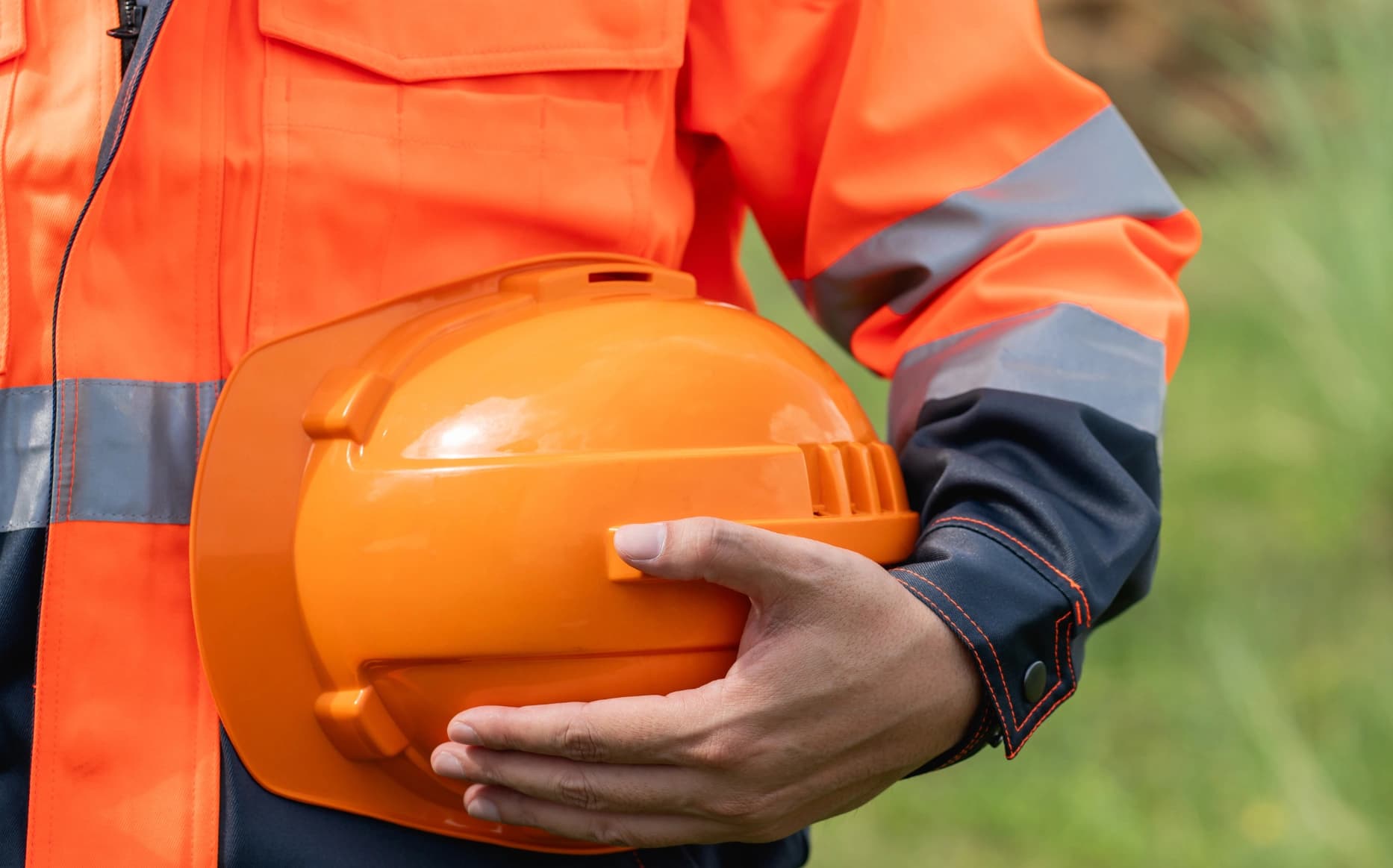 Health Safety Environment (HSE): Manfaat dan Tantangannya
