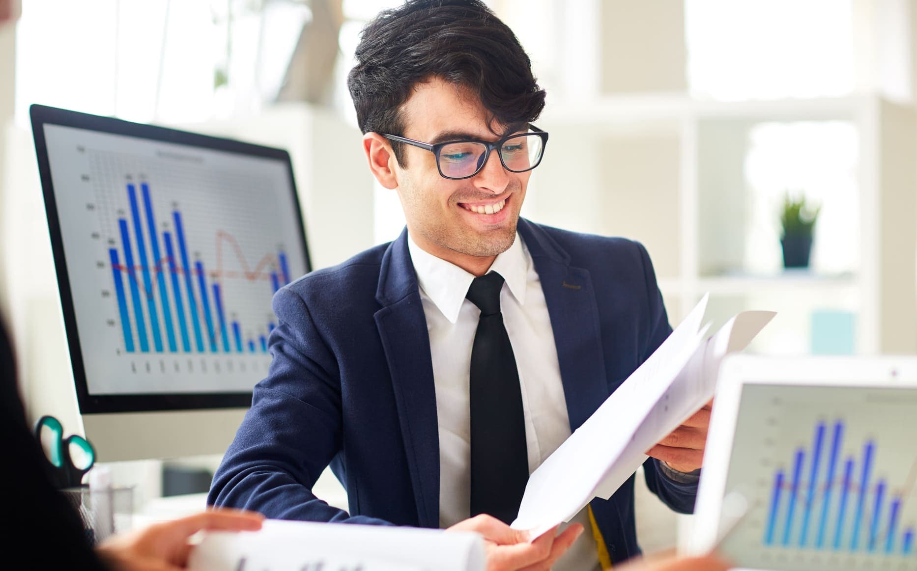 Operating Margin: Meaning, Formula, and How to Calculate It