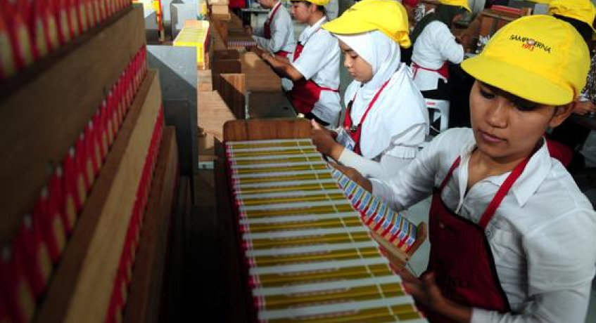 Pekerja Sampoerna.