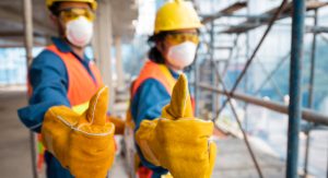 contoh penggunaan APD