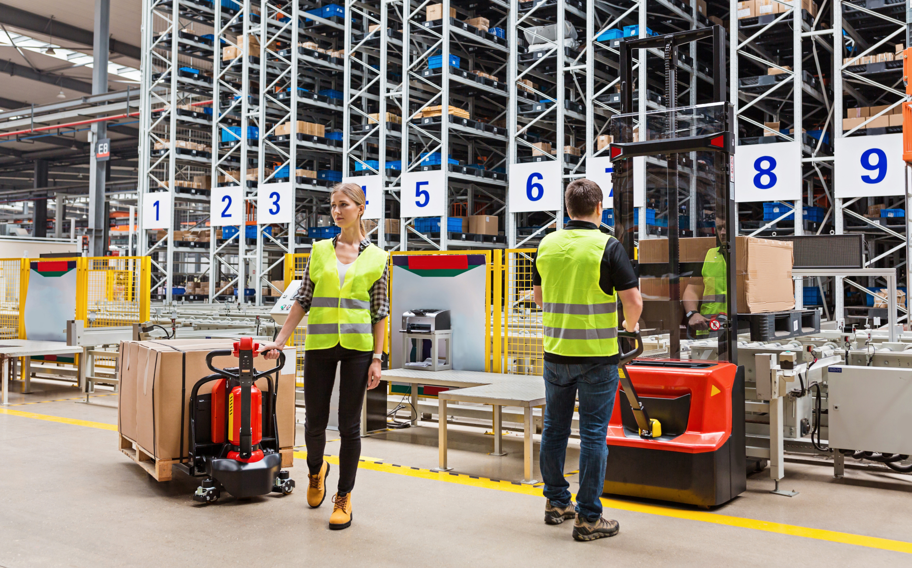 Fungsi Warehouse Logistik