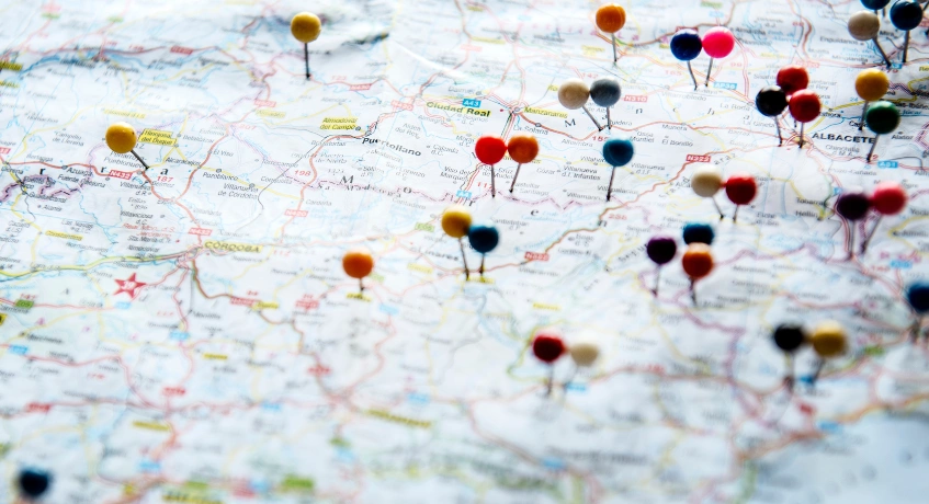 Pertimbangan Keamanan dan Privasi dalam Implementasi Geotagging