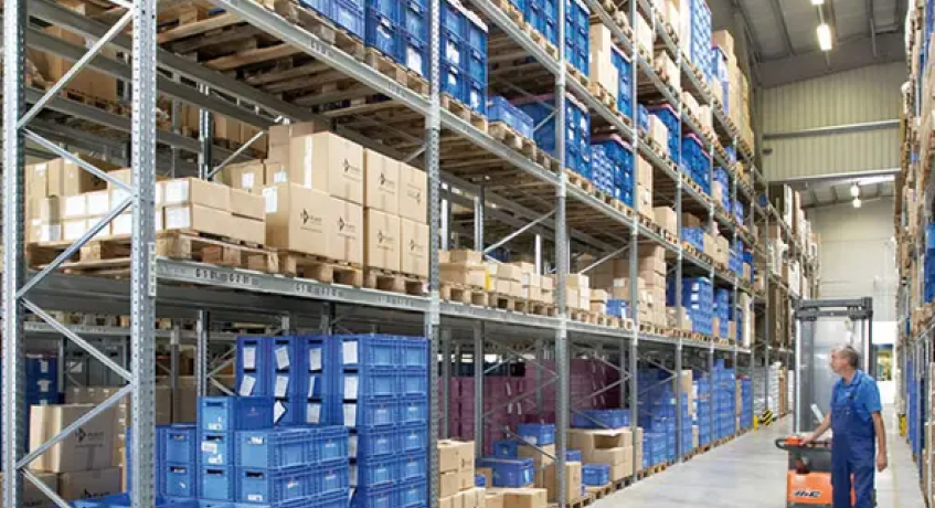 Aktivitas yang Diizinkan di Pusat Logistik Berikat