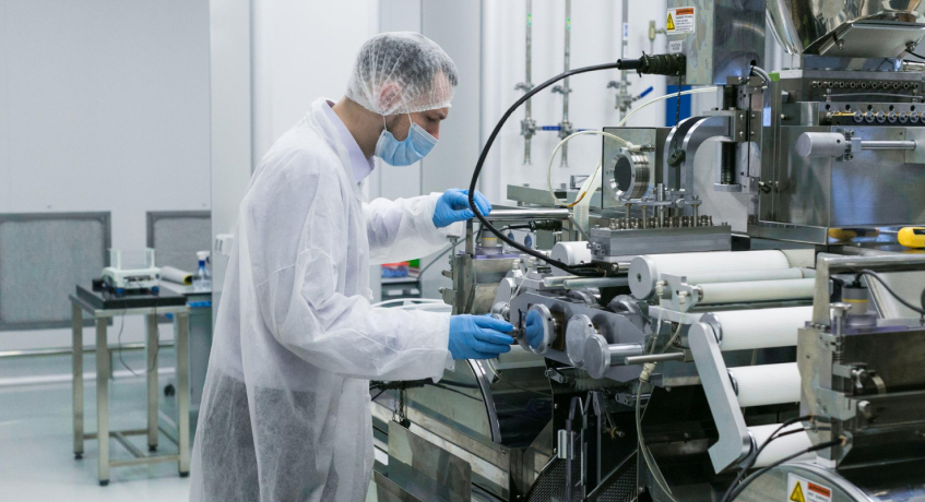 Manfaat Maklon di Industri Manufaktur