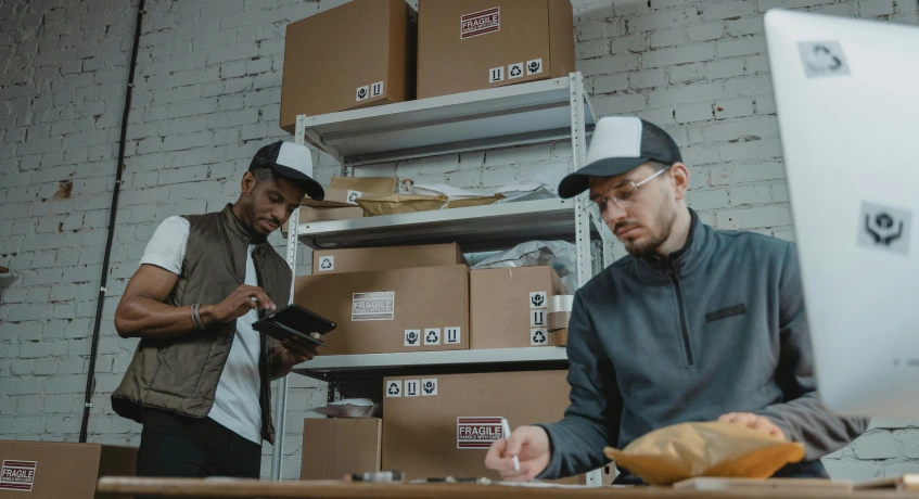 Proses Distribusi Logistik