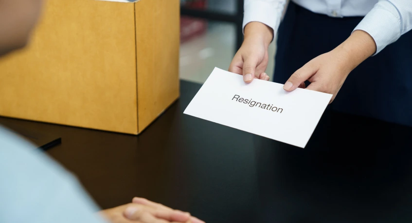 Terdapat beberapa strategi yang dapat digunakan oleh bisnis untuk mengelola attrition rate.