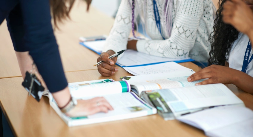 Peran dan Manfaat AfL di Lingkungan Akademik