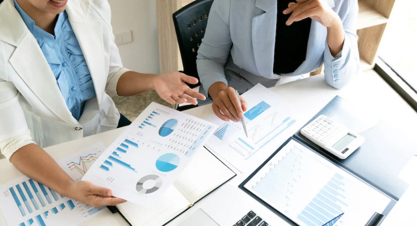 Perbandingan Contoh Perhitungan Margin vs Markup