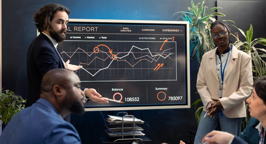 Aplikasi dan Contoh Penerapan Predictive Analytics di Berbagai Industri