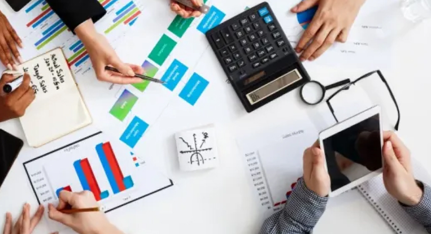 Perbedaan Penyusunan Laporan Keuangan Perusahaan Jasa, Dagang, dan Manufaktur