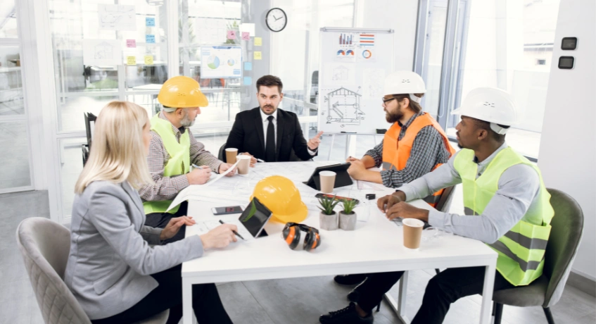 Bagaimana Strategi Menjalankan Toolbox Meeting yang Efektif?