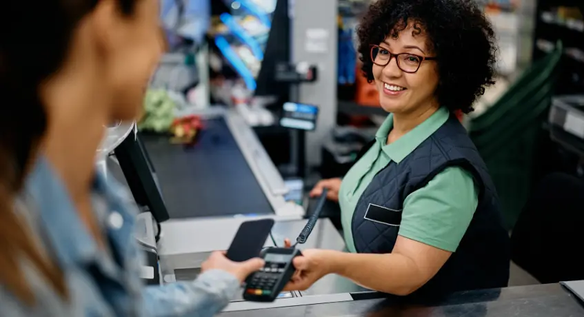 Sejarah Singkat Teknologi Retail dan Layanan Mandiri