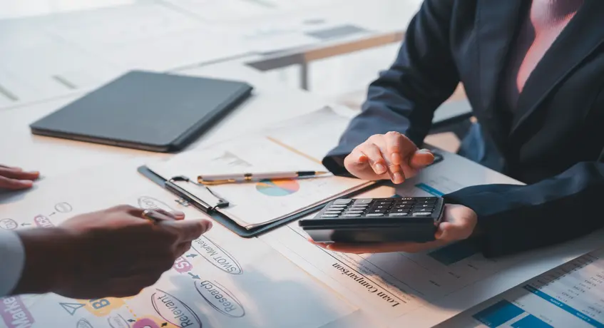 cara menghitung accrued expenses dalam bisnis