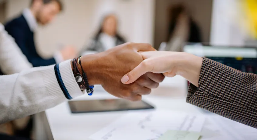 Contoh Penggunaan AI Sales dalam Bisnis