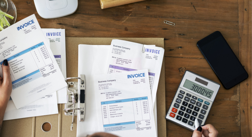 What is invoicing software