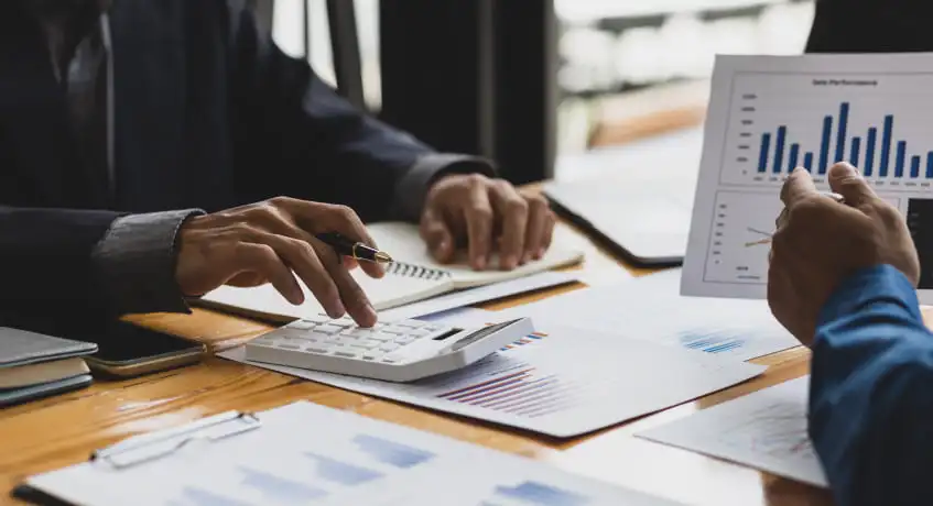 How does an expense ratio work for your business?