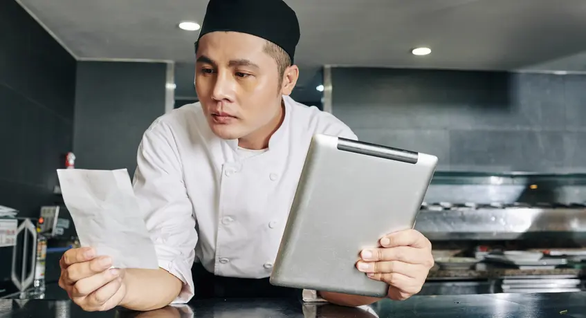 How to Choose Central Kitchen Management Software
