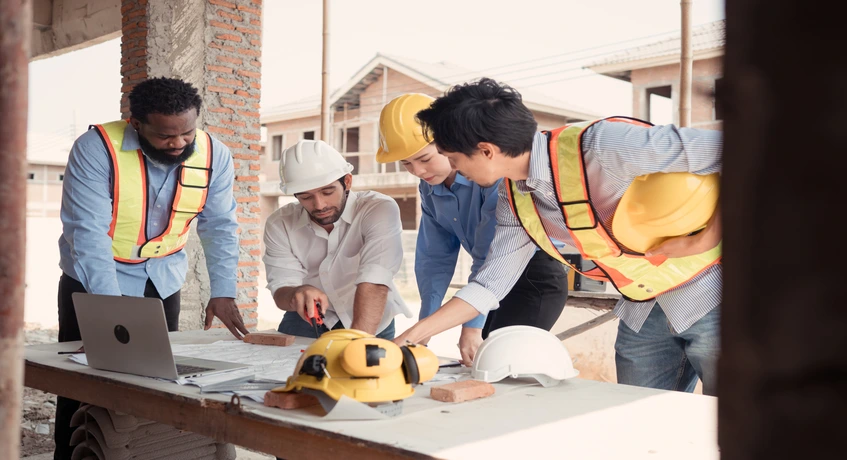 How Contractor Management Software Works