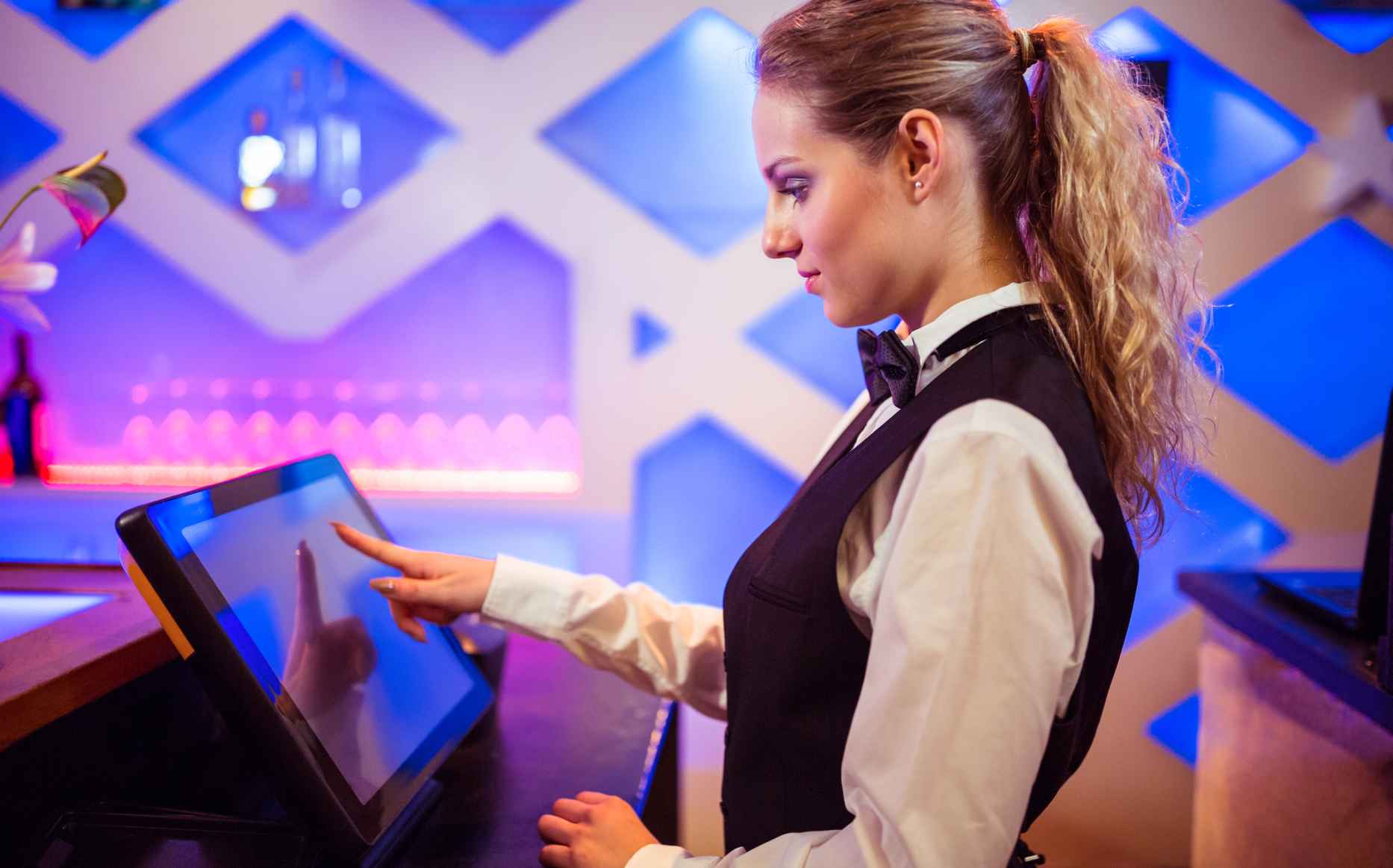 10 Rekomendasi Nightclub POS System Terbaik di 2024