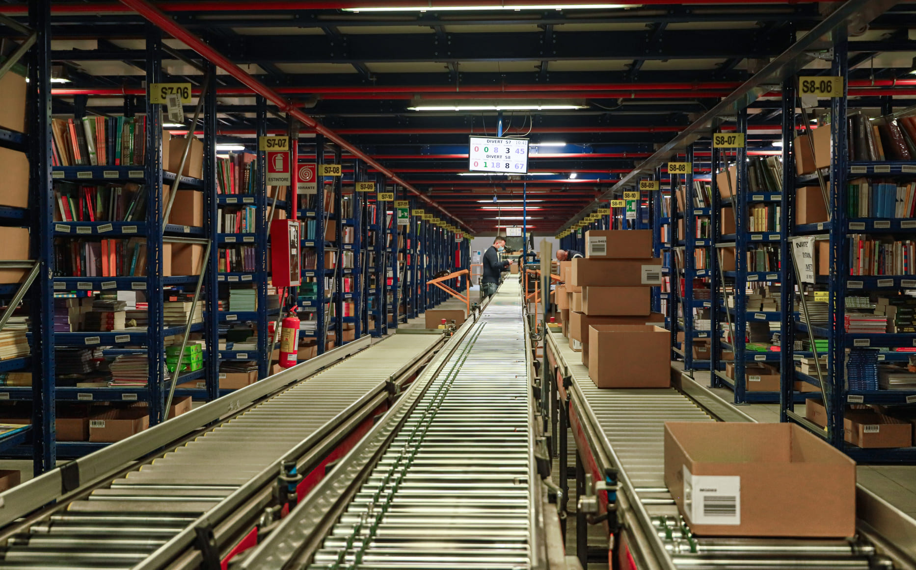 4 Fungsi Logistik sebagai Warehousing di Perusahaan