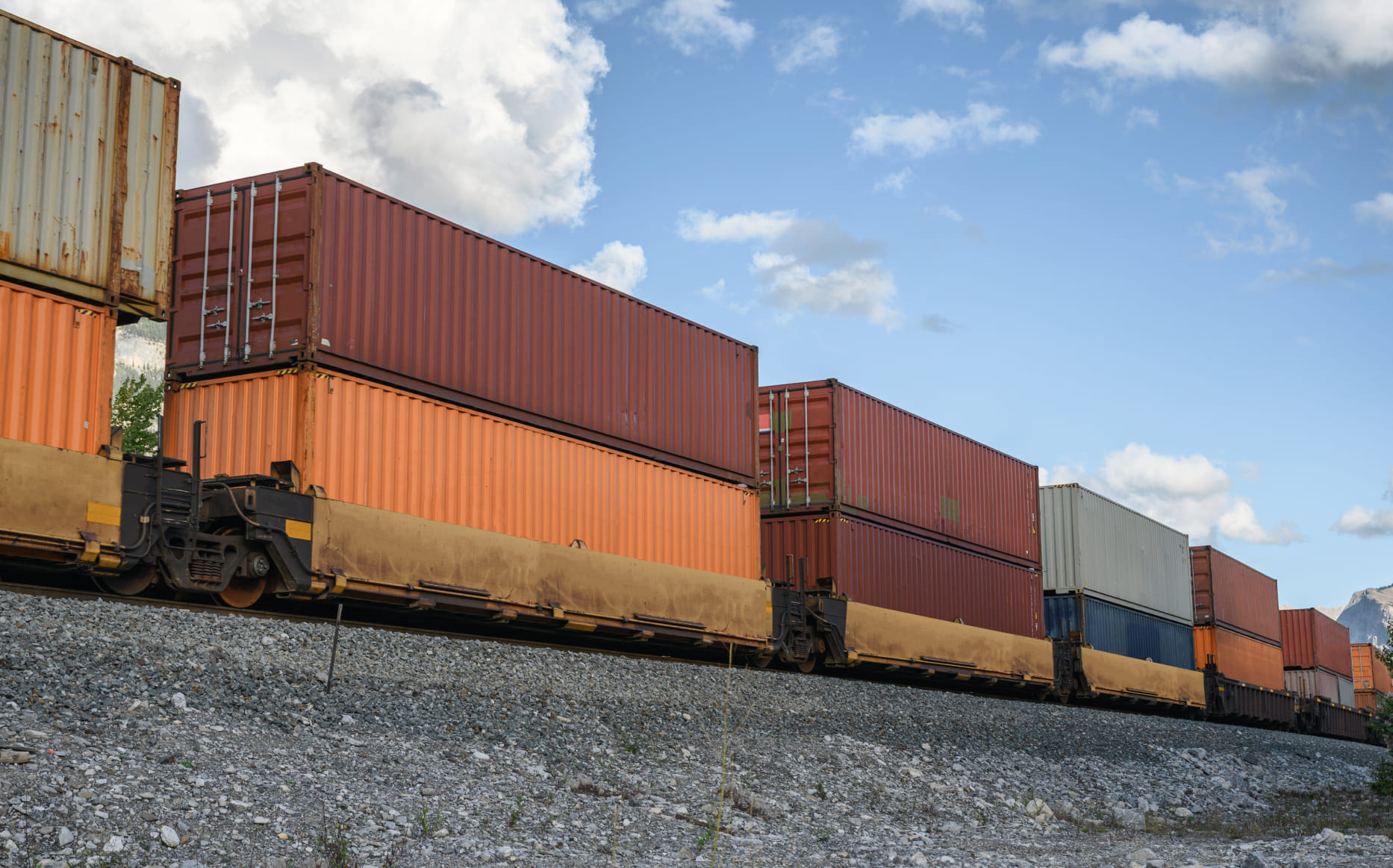 Freight In Adalah: Definisi dan Fungsinya di Logistik